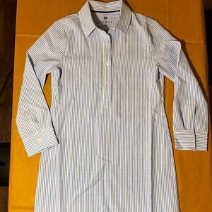 Renwick scalloped hem seersucker dress XS